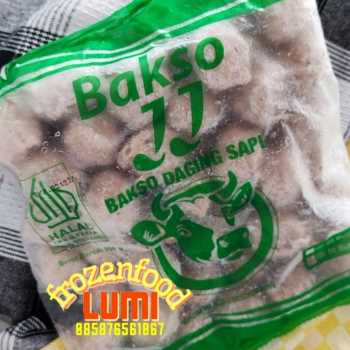 Frozen Food Jogja    Jual  JJ Bakso Sapi Hijau 50s 500gr salah satu produk bakso beku yang terbuat dari daging sapi pilihan. Bakso ini memiliki rasa yang enak, kenyal dan gurih. isi 50 butir dengan berat 500 gram per kemasan. 