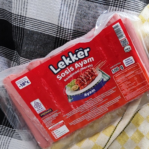 Lekker Sosis Merah 500gr